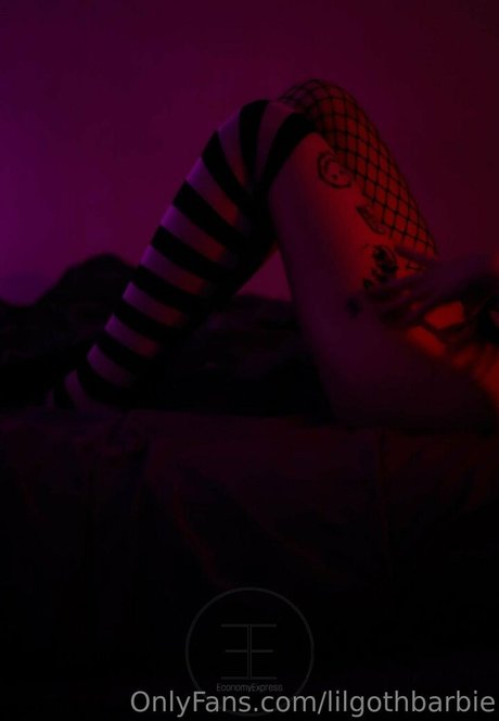 Lilgothbarbie model exclusive archive