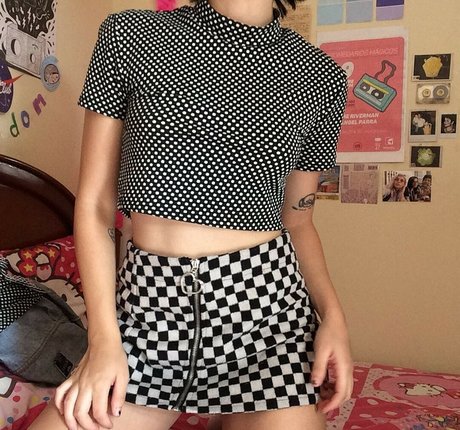 Daniela Montaguth hot star gallery