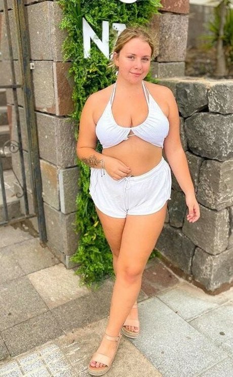 Casey Croftx erotic model pictures