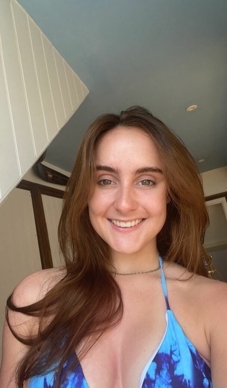 _chlocooper perfect model pictures