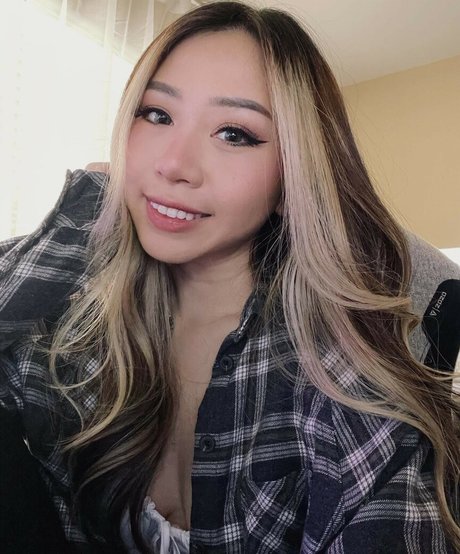 viavmber star art gallery