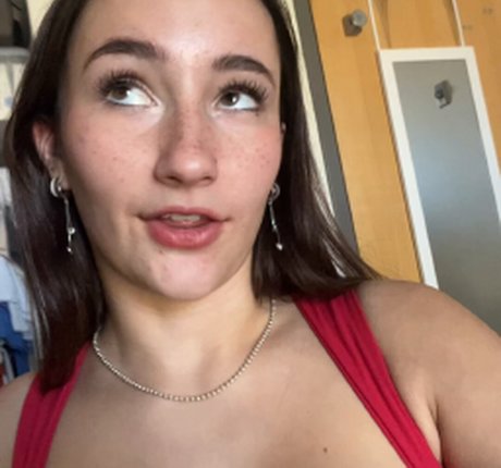 nnevelpappermann pretty pornstar photos