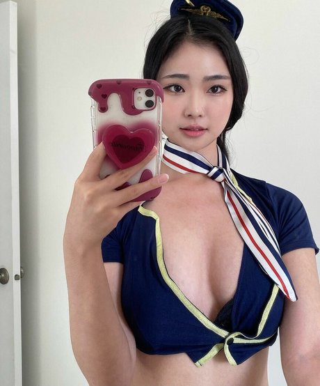 minkyungie model hd pictures