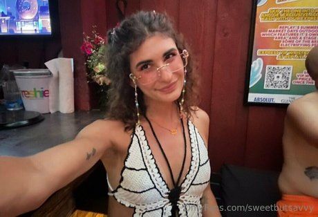 sweetbutsavvy adult actress image