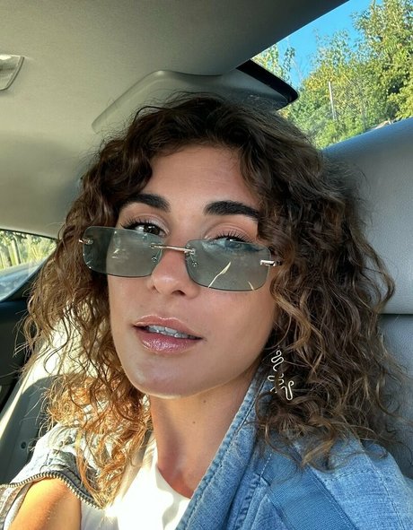 sweetbutsavvy sex pornstar pic