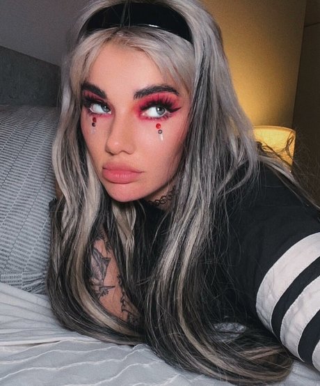 Hannah Taylor free star pics