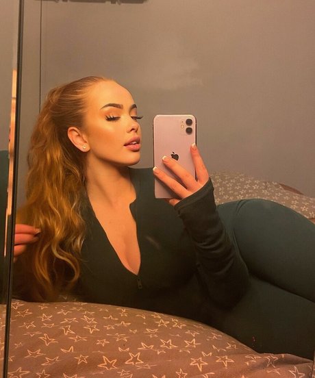 Neave Dare pornstar nice galleries