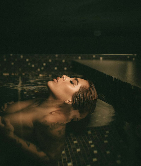 Kim Shantal high quality star photo