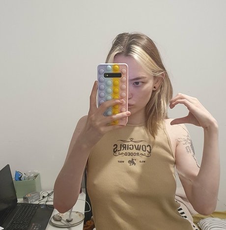 akchoriii star sexy gallery