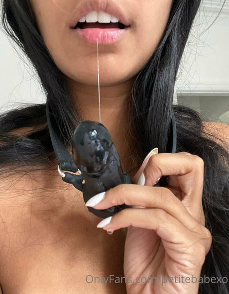 petitebabexo free star gallery