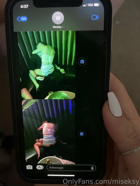 Aznbarbiegf Smuttygf Miseksy sexy actress img