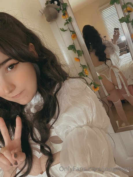 Jessie Smith model hot picture