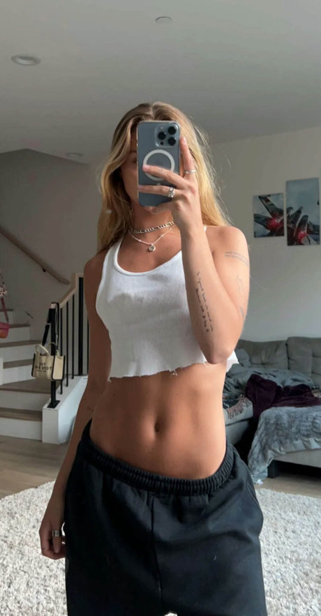 Anna Shumate model free pictures