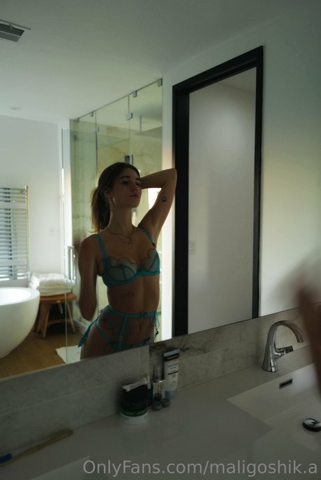 Anna Malygon_ beautiful model photos