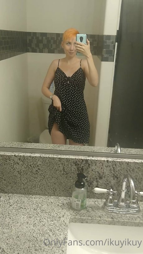 Ikuy Cosplayer pornstar beautiful img