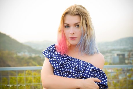 Irena Meier hot actress image