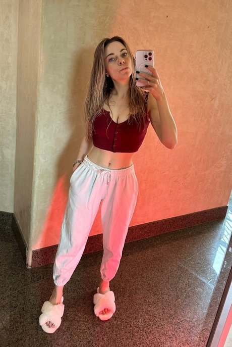 Dina Belenkaya star nude pic