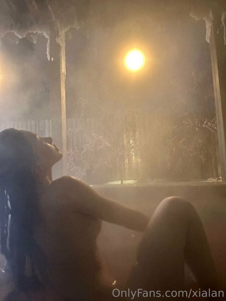 Xialan_ exclusive pornstar photo