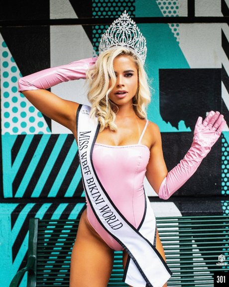 Yaslen Clemente star erotic archive