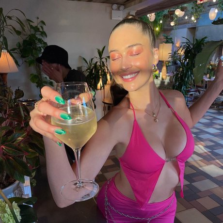 Elsie Hewitt pornstar nude image