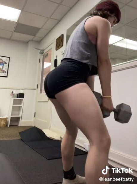 Lean Beef Patty actress pictures