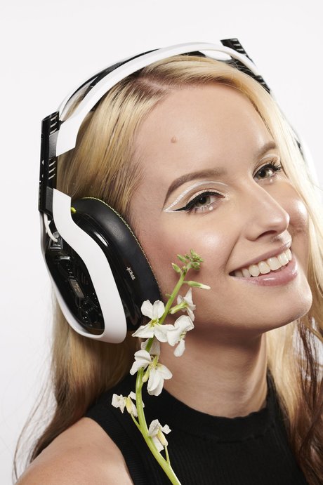 Sonja Reid_ model nice galleries