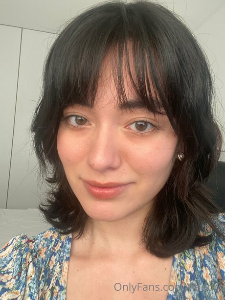 Dronae Naedro naked star img