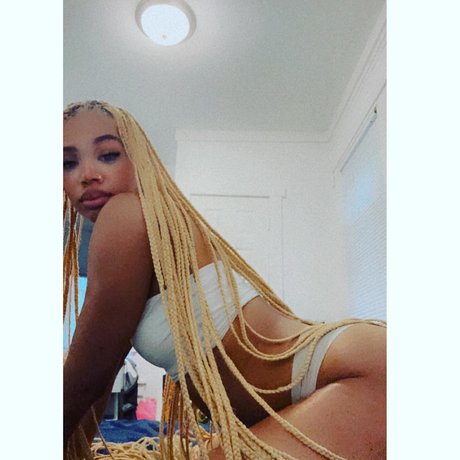 Cynthia Rose_ model beautiful gallery