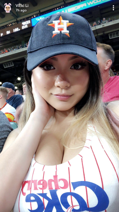 Vicki Li model hd img