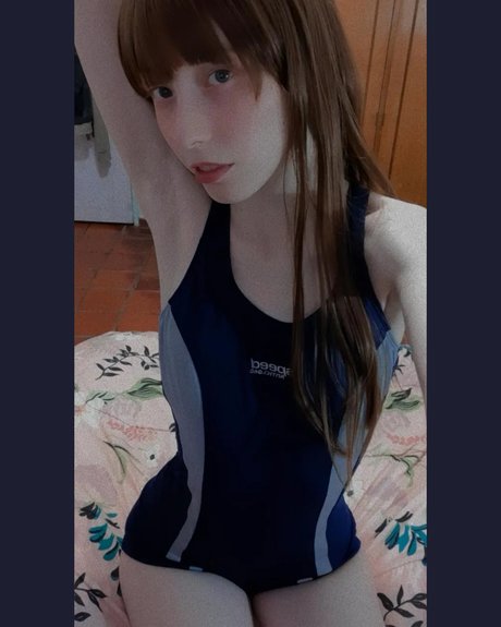 Kiki Glitter Cosplay beautiful pornstar img