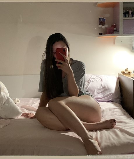 blonde cheerleader onlyfans naked pictures