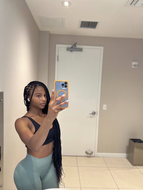 Ldndrygin top actress photo