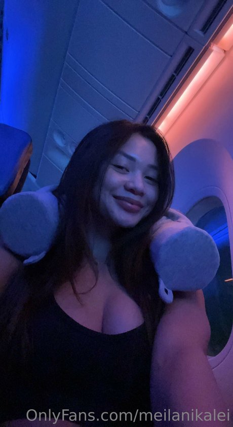 Meilani Kalei sex model pictures