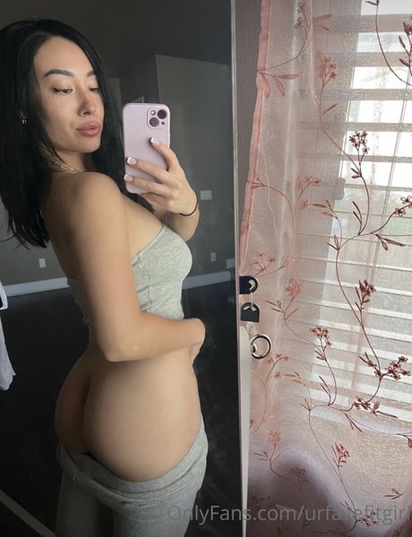 Xovalii pretty model photos