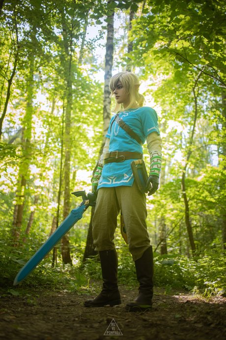 Adamae Dono nude model archive