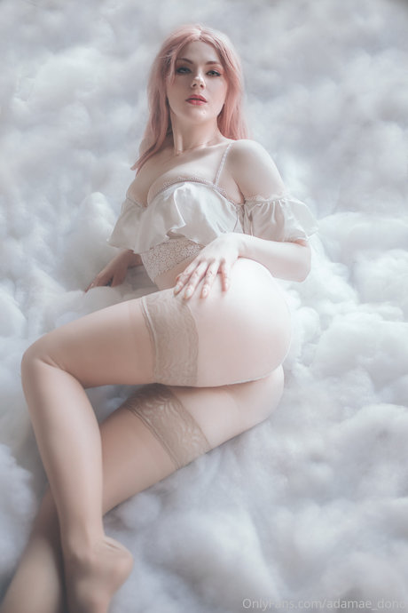 Adamae Dono model exclusive image