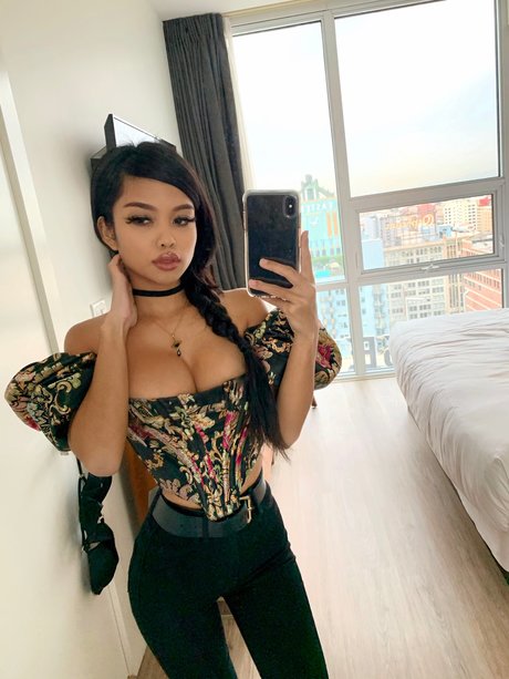 Alyssa Silos best star pics