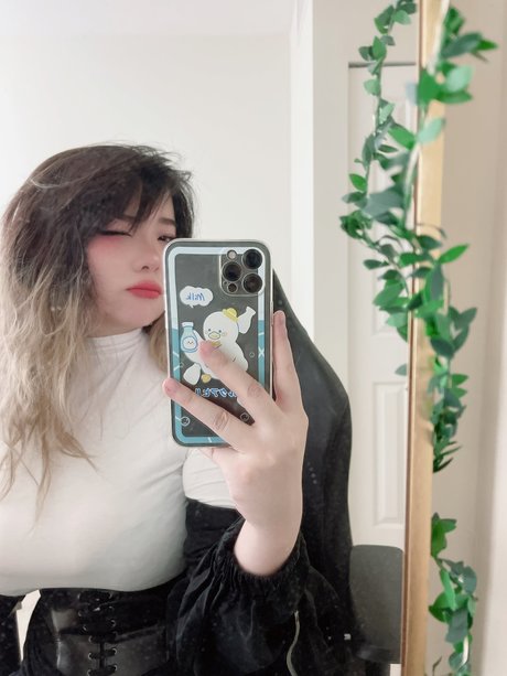 Anikauwu nude pornstar photo