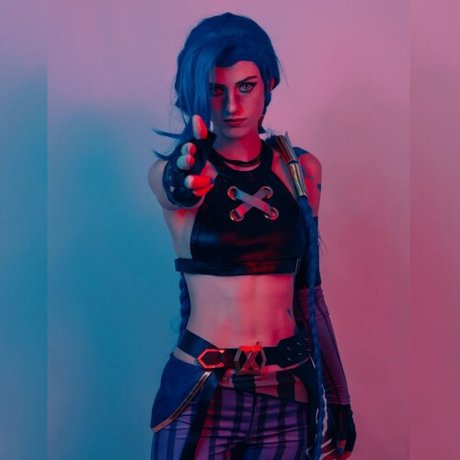 Noelle Sama model galleries