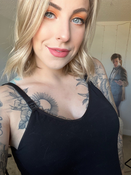 Abbey Rhode star hot pics