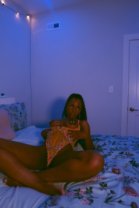 NaturalKai nudes actress img