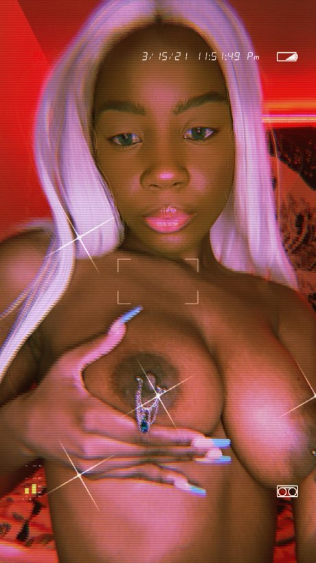 NaturalKai sexy actress galleries