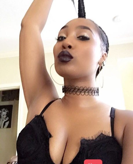 mikashay model nude photos