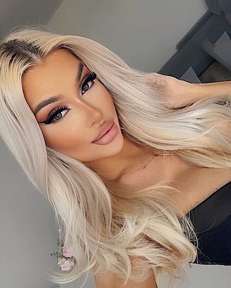 Miss Sinss naked star image