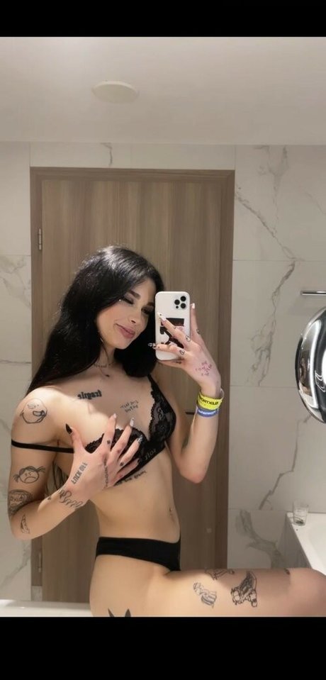 Roxyblum model sex galleries