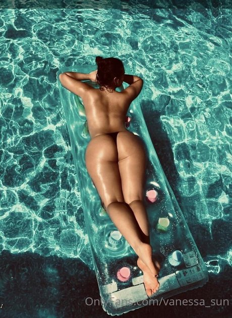 Vanessa Sun nice star pictures