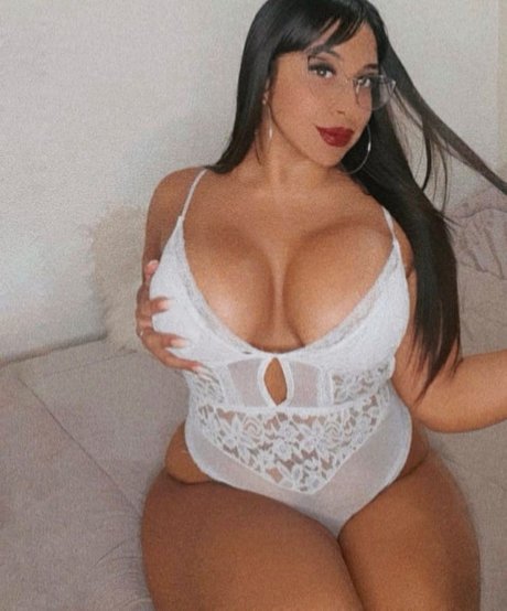 Ssultryvenus pornstar sexy photo