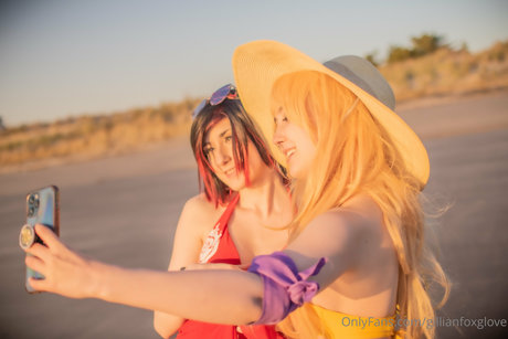 Gillian Foxglove erotic model pic