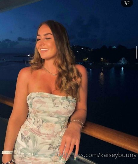 kaisey buuny nice actress photos