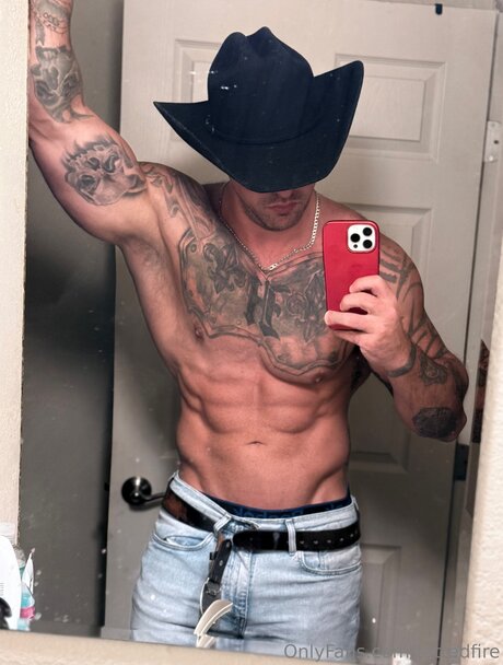 Tattedfire model naked pictures